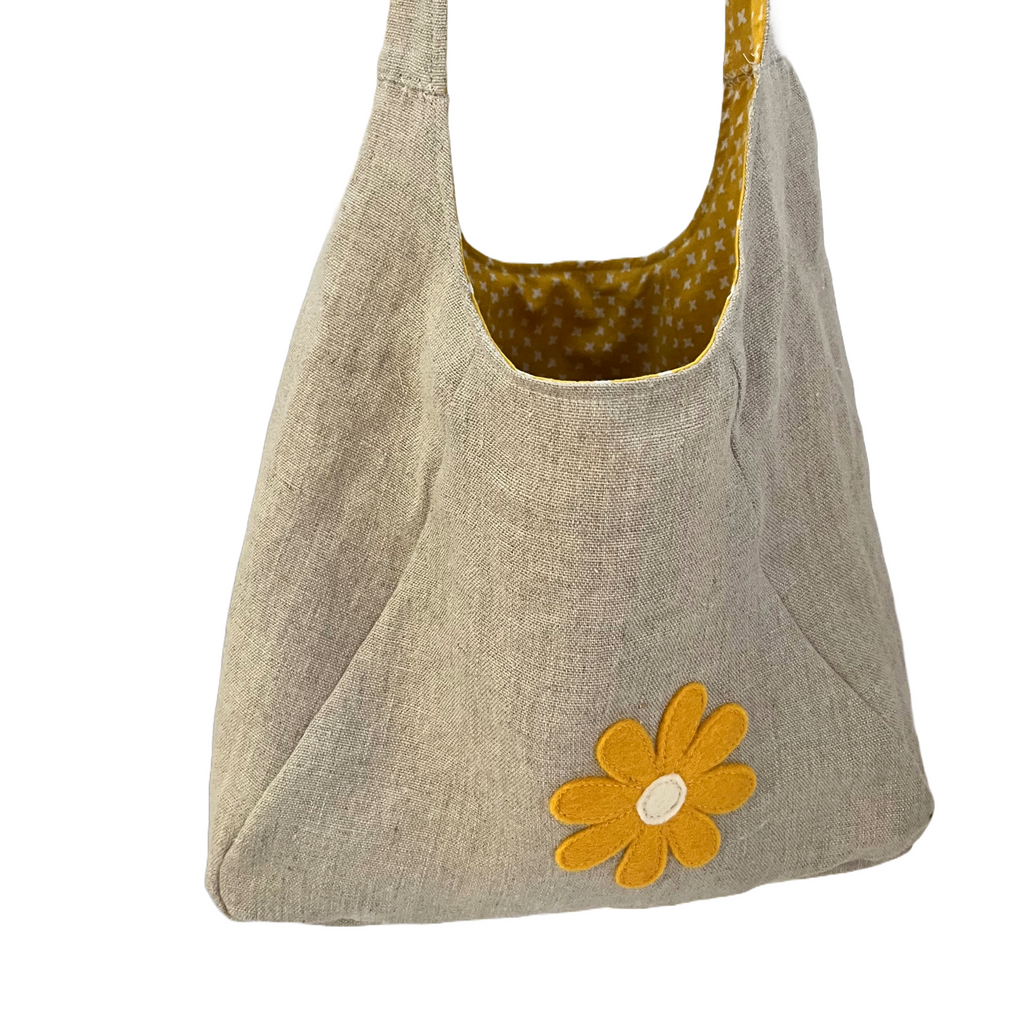 Linen Crossbody Hobo w/Yellow Flower 🌼