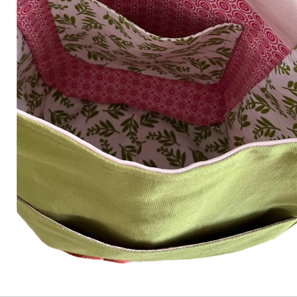 Green Canvas Book Tote 🌺