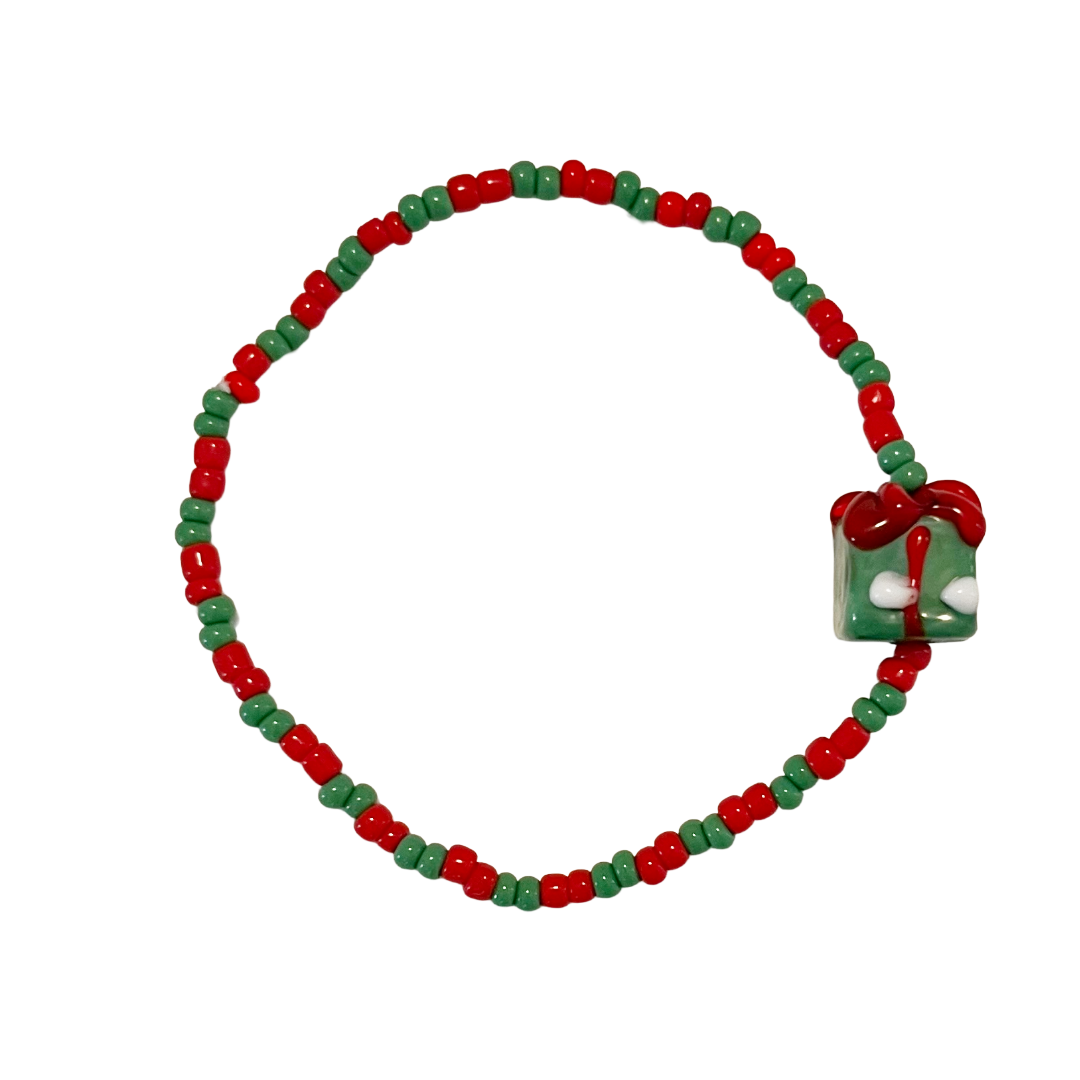 Holiday Bracelets & Earrings – Green, Red & White