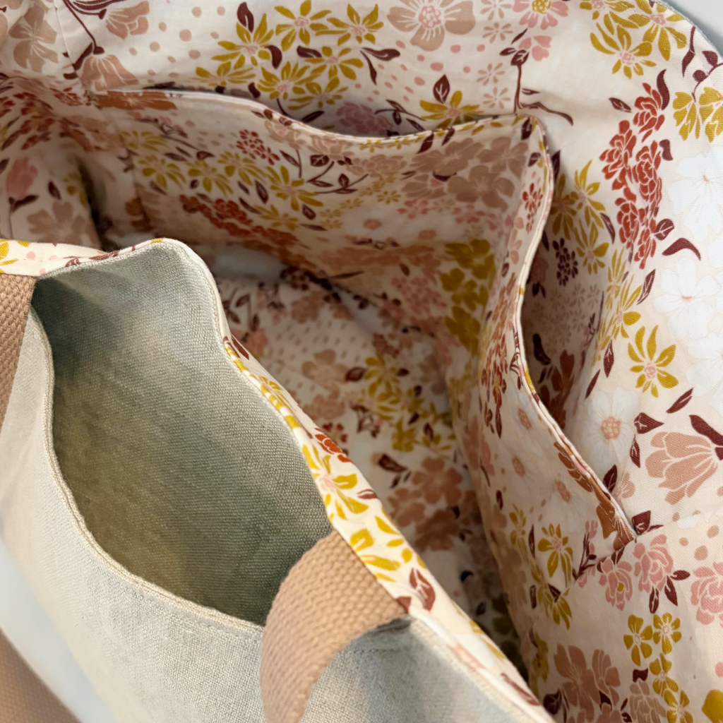 Linen Tote Bag with Rust Daisy Flower